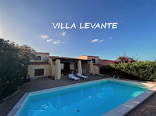 VILLA LEVANTE: SEMIDETACHED VILLA WIHT SEA VIEW ON MORE LEVELS, WITH COURTYARD AND POOL FOR EXCLUSIVE USE.IT HAS 3 BEDROOMS, 1 BATHROOM LIVING / DINING ROOM, KITCHENETTE AND EQUIPPED VERANDA. COMFORTABLY HOSTS 6 PEOPLE